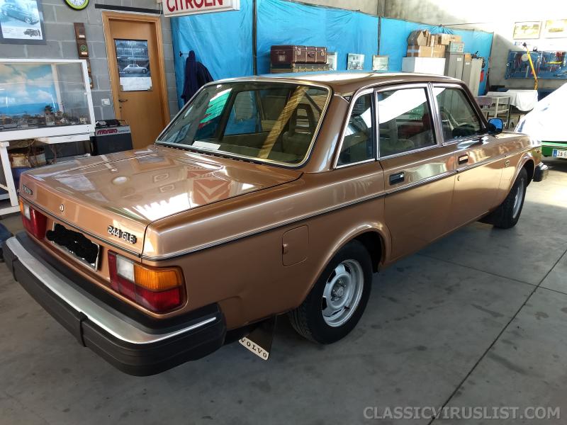1980 Volvo 240/260 CAR_STATUS_ORIGINAL