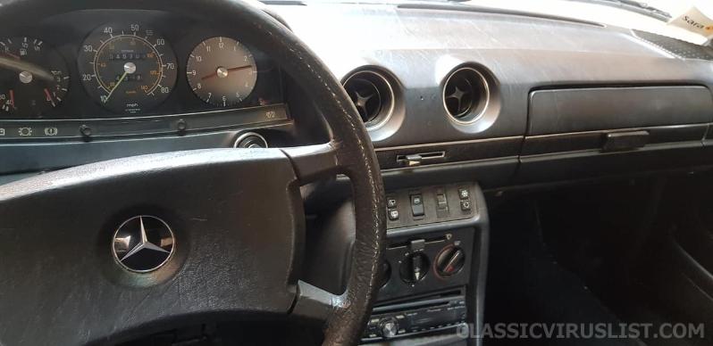 1984 Mercedes-Benz 230 E CAR_STATUS_ORIGINAL