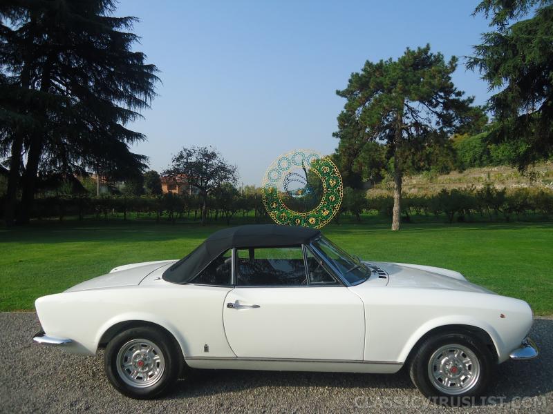 1967 Fiat 124 Sport Spider 1400 CAR_STATUS_RESTORED