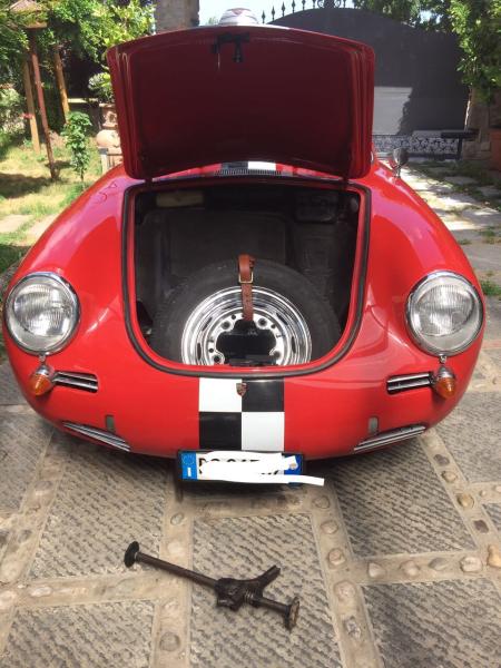 1962 Porsche 356 BT5 CAR_STATUS_RESTORED
