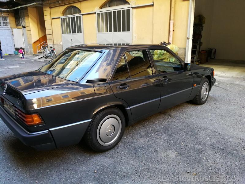 1991 Mercedes-Benz 190 E CAR_STATUS_ORIGINAL