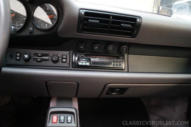 1995 Porsche 993 Coupé CAR_STATUS_ORIGINAL
