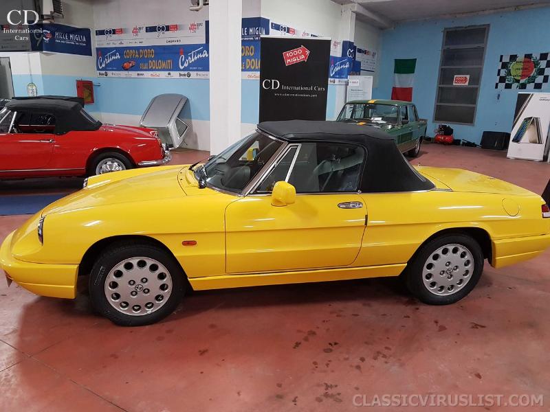 1991 Alfa Romeo Spider 2000