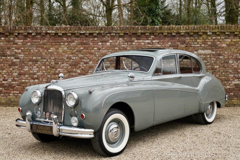 1959 Jaguar Mark IX